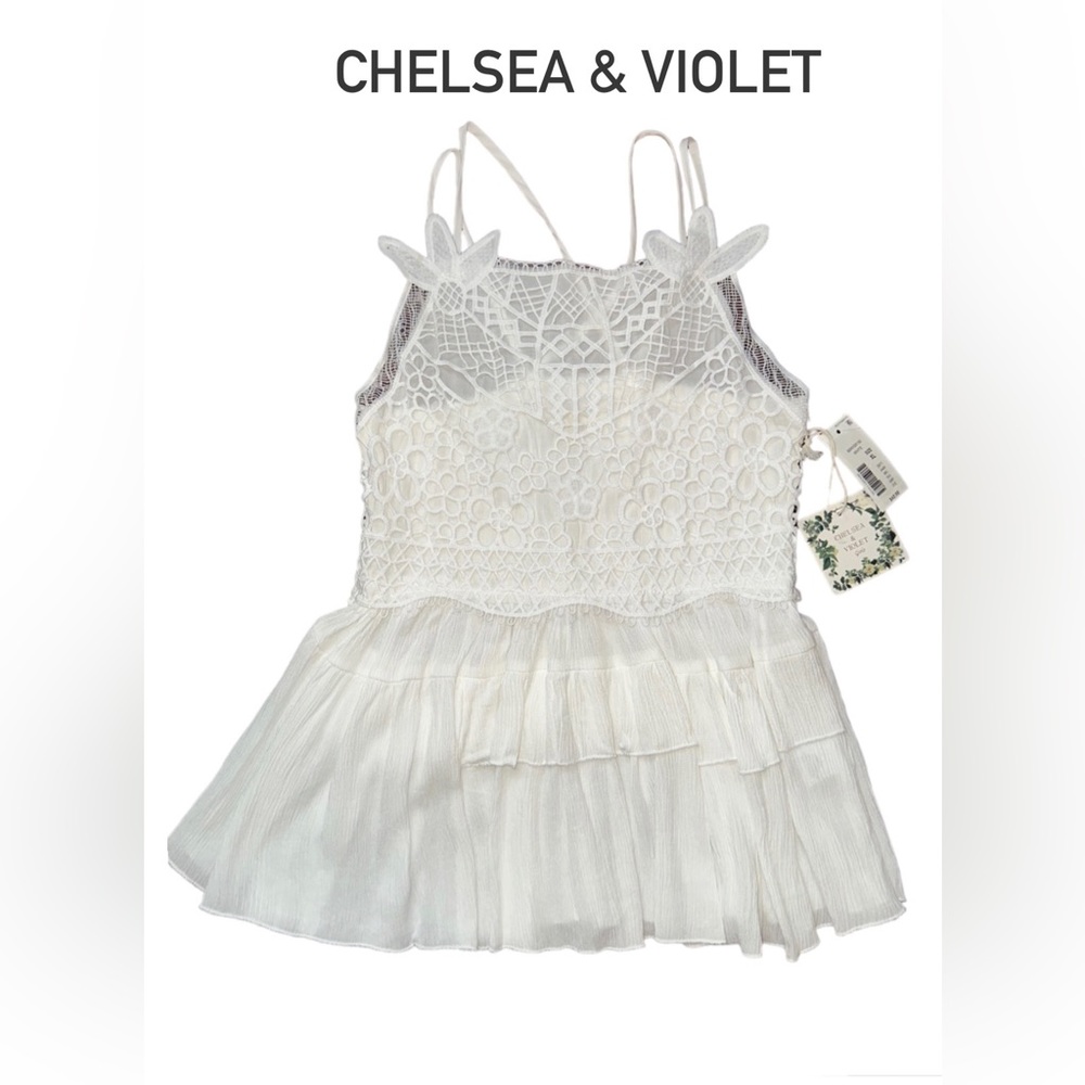 Chelsea & Violet Girls Sleeveless Square Neck
Woven Lace Tiered Tank Top Size XL